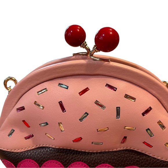 Kate Spade ♠️ Cupcake Crossbody Bag - Picture 3 of 6